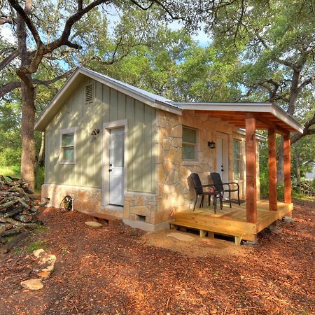 Cabins At Flite Acres - Mockingbird Cabin Wimberley Luaran gambar
