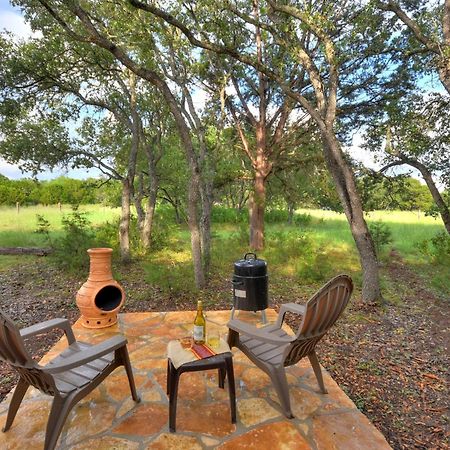 Cabins At Flite Acres - Mockingbird Cabin Wimberley Luaran gambar