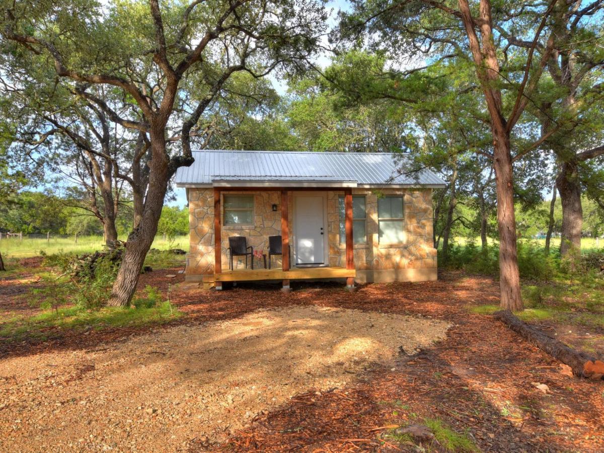 Cabins At Flite Acres - Mockingbird Cabin Wimberley Luaran gambar