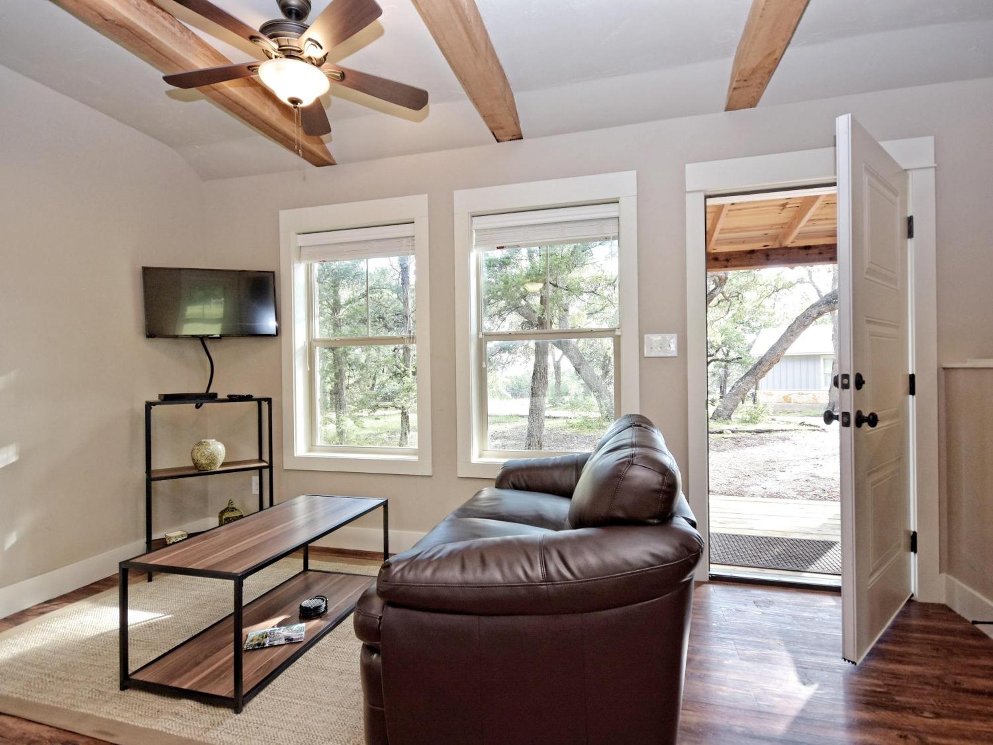 Cabins At Flite Acres - Mockingbird Cabin Wimberley Luaran gambar